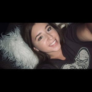 Meet your Posher, Madison